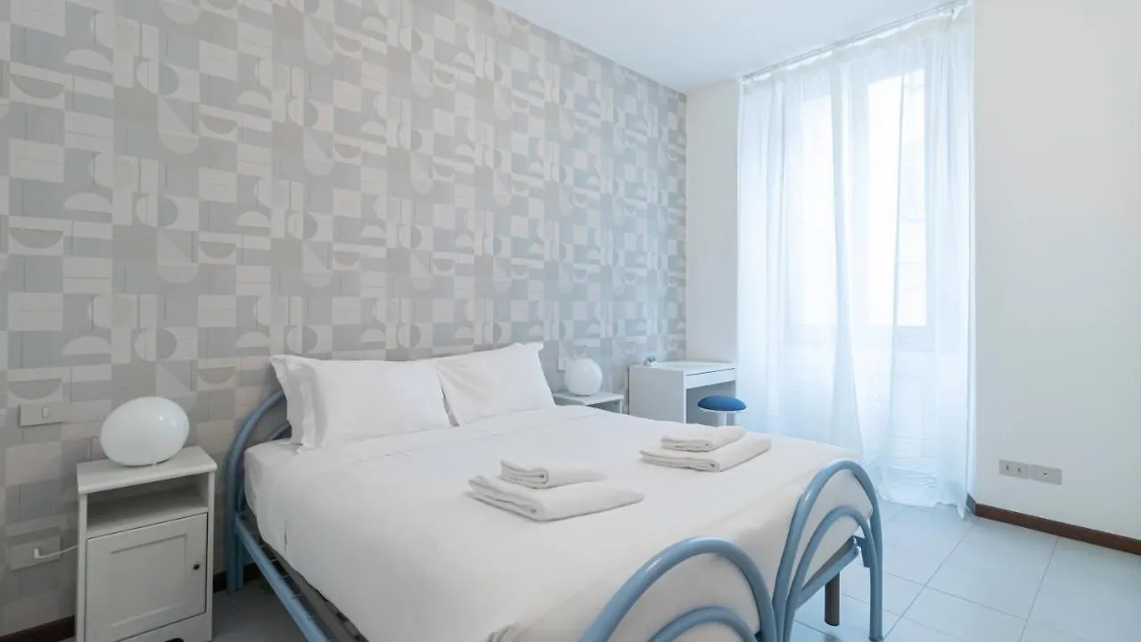 Appartamento Italianway - Cesare Da Sesto 20 B Milano 0*,  Italia